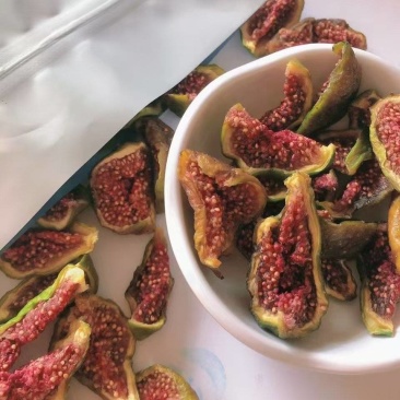 山东威海青皮无花果干软糯香甜