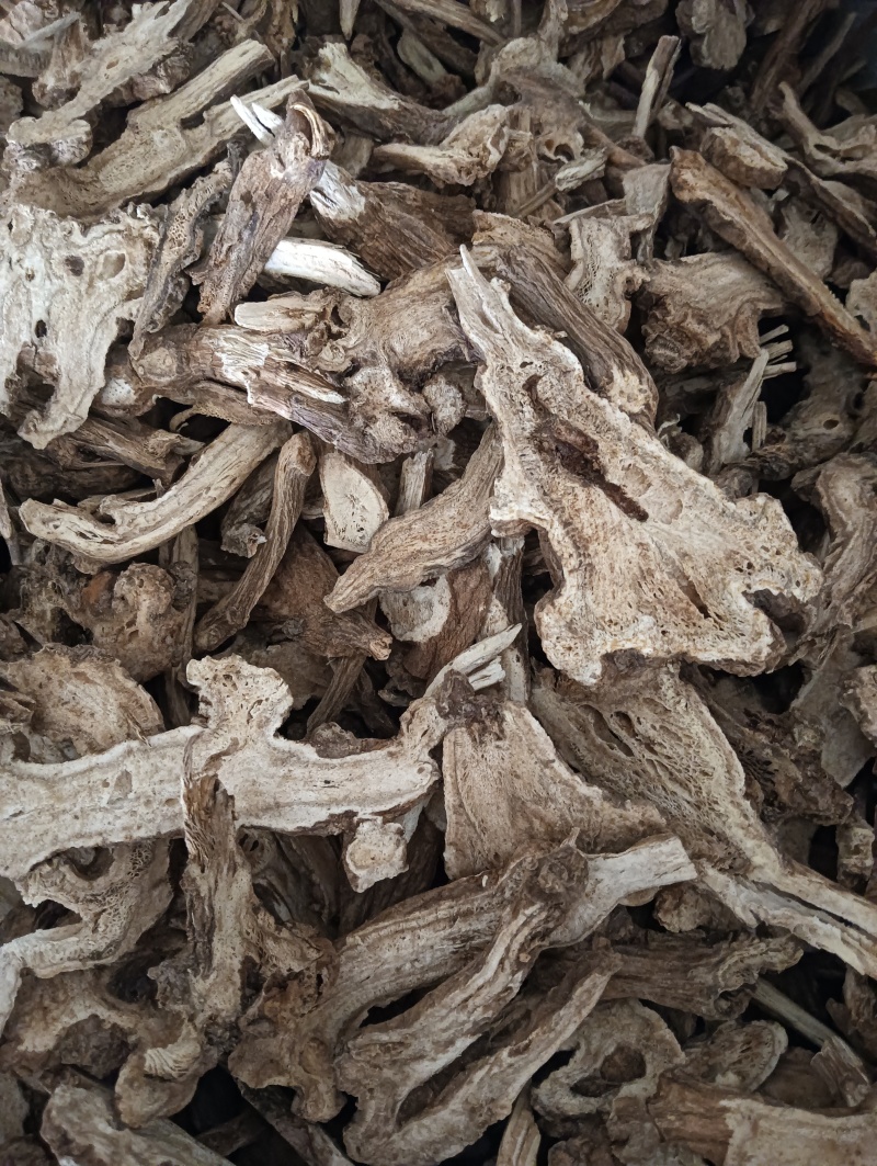 白术现货供应多个规格任选批发各种中药材欢迎选购