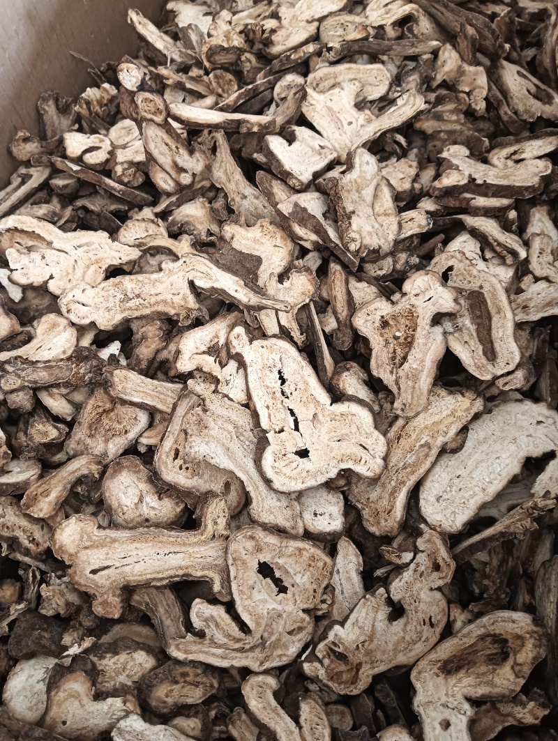 白术现货供应多个规格任选批发各种中药材欢迎选购