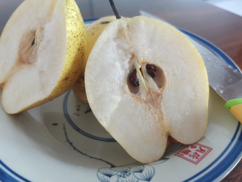 精品雪花梨货源充足量大从优质量保证欢迎咨询