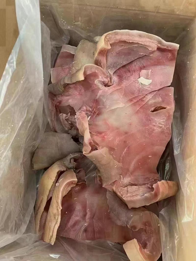牛头皮，刀削大公牛厚牛头皮，水煮全熟，质量好，价格低。