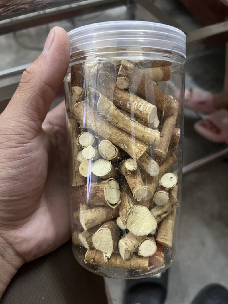 正品五指毛桃长期有货欢迎联系订购。。。。。