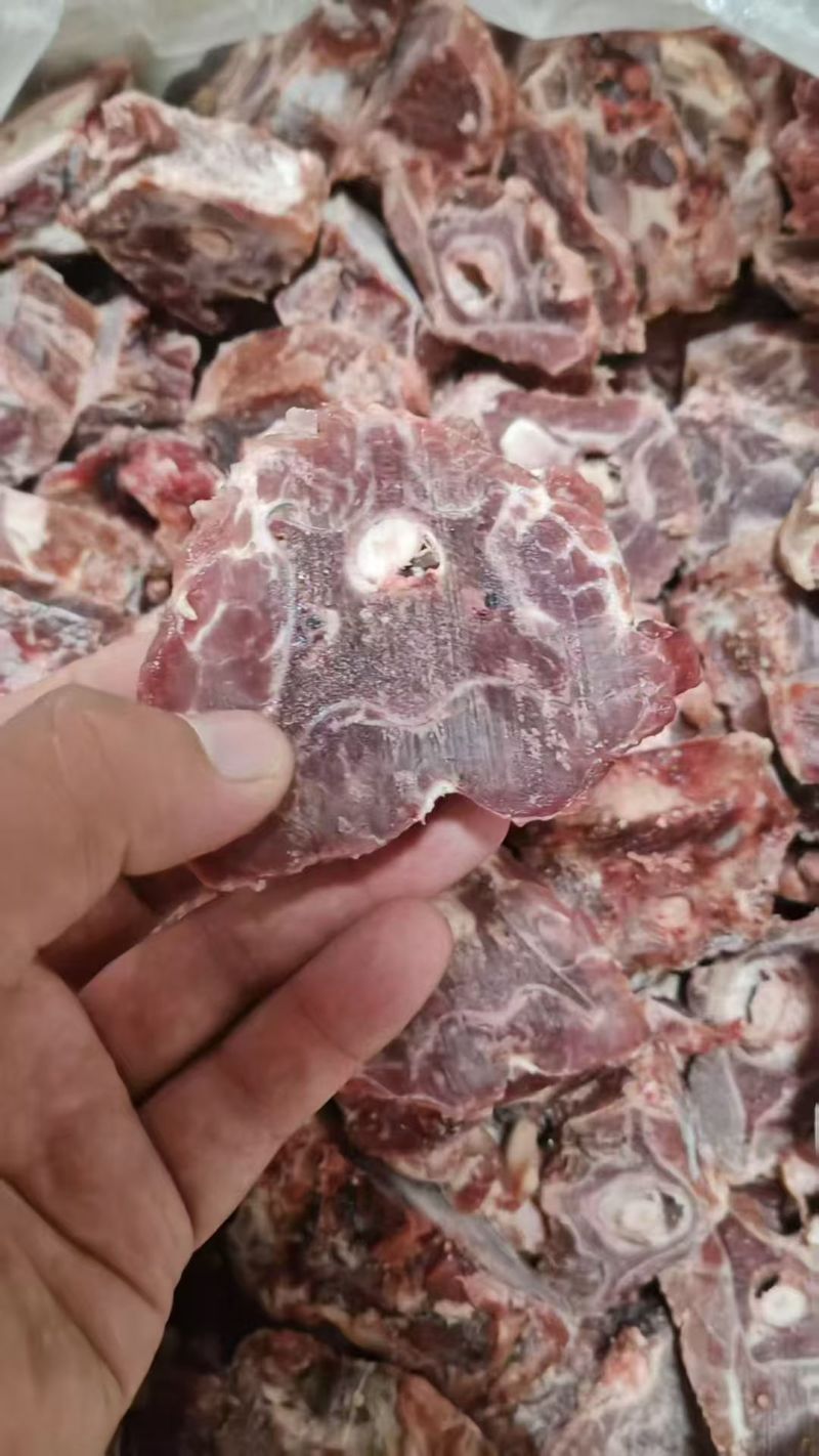 大庄园羊脖骨块