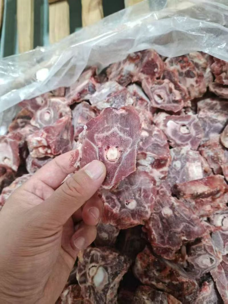 大庄园羊脖骨块
