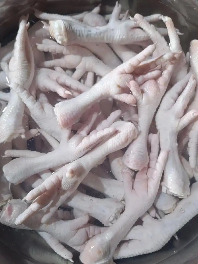 鸡爪规格齐全质量好常年有货