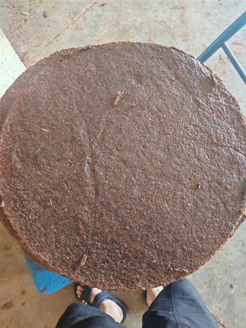 茶枯茶麸茶籽饼茶粕厂家直销湖南产地直发杀杂鱼种植肥料