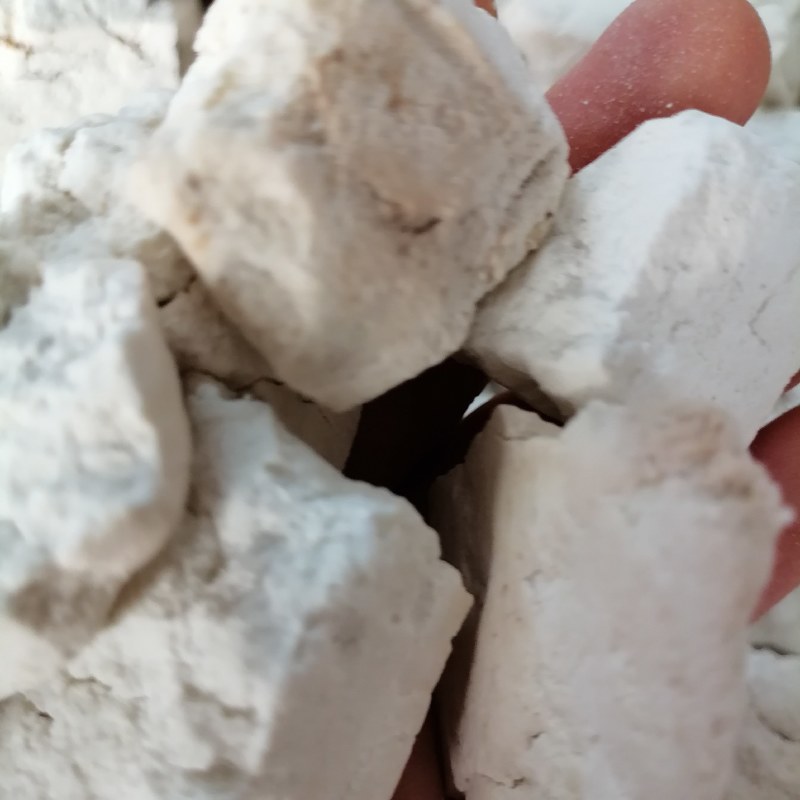 【优选】茯苓块茯苓坨纯无硫的一手货源欢迎来电咨询