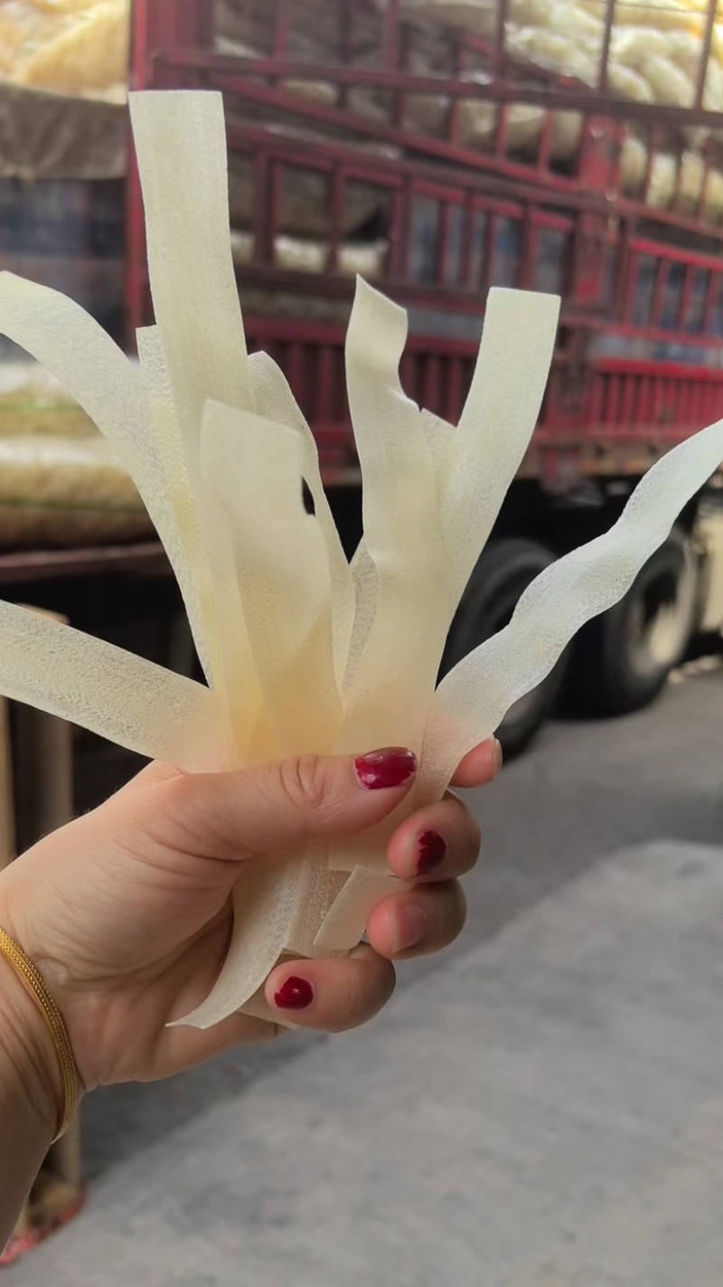山药凉皮一件20斤，口感好，当季热卖产品