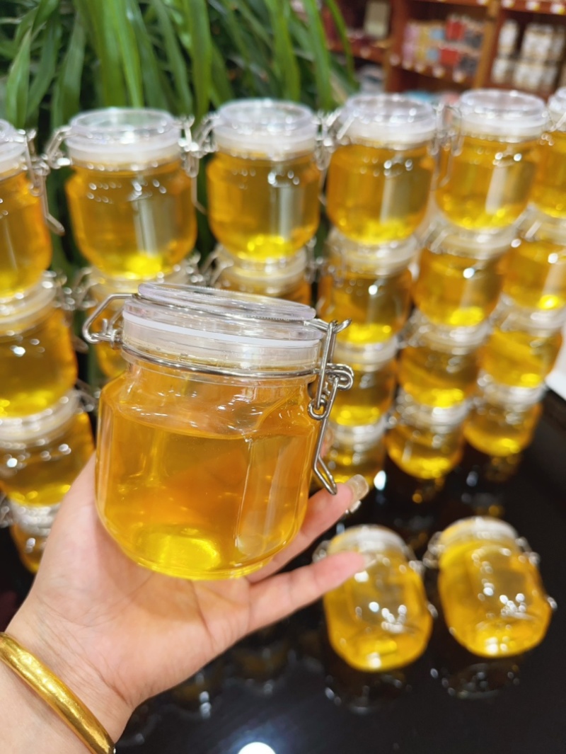 长白山椴树蜂蜜优质好蜜，2025年新蜜42度