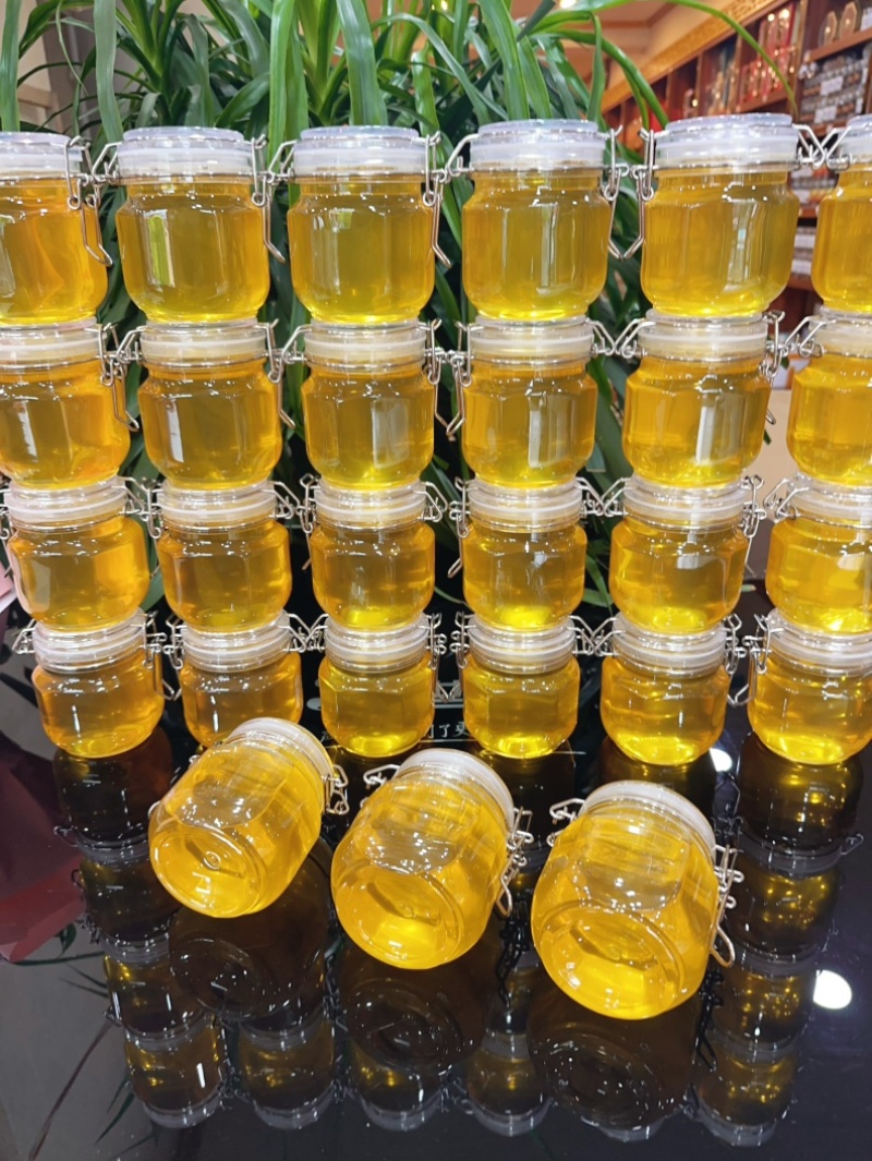 长白山椴树蜂蜜优质好蜜，2025年新蜜42度