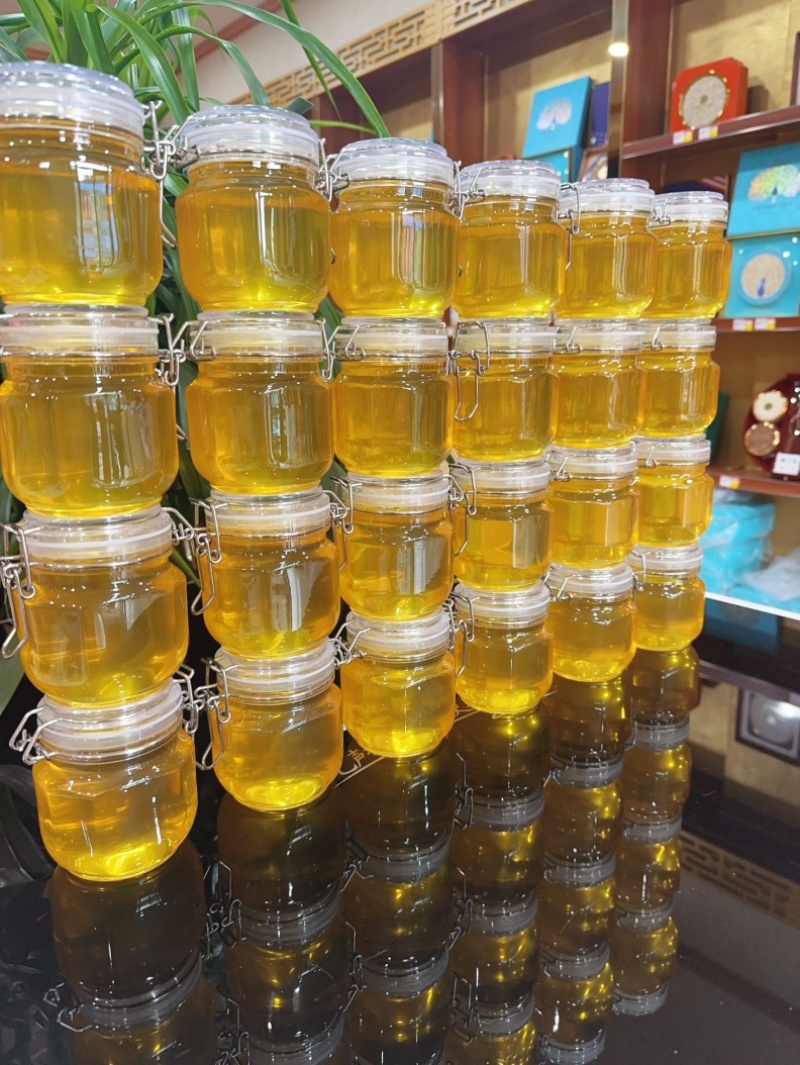 长白山椴树蜂蜜优质好蜜，2025年新蜜42度
