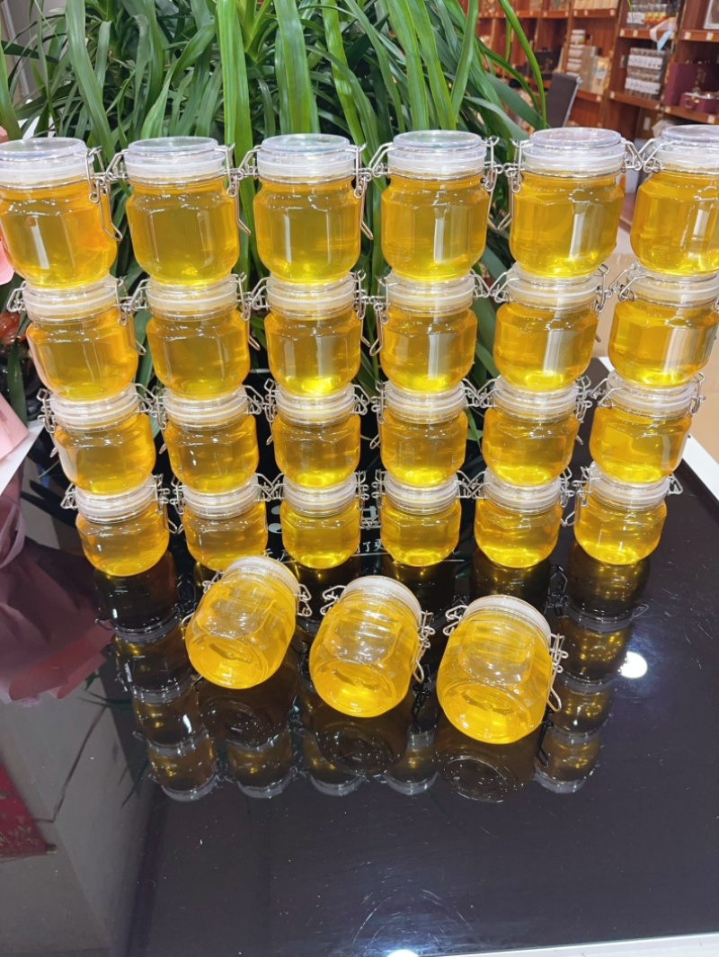 长白山椴树蜂蜜优质好蜜，2025年新蜜42度