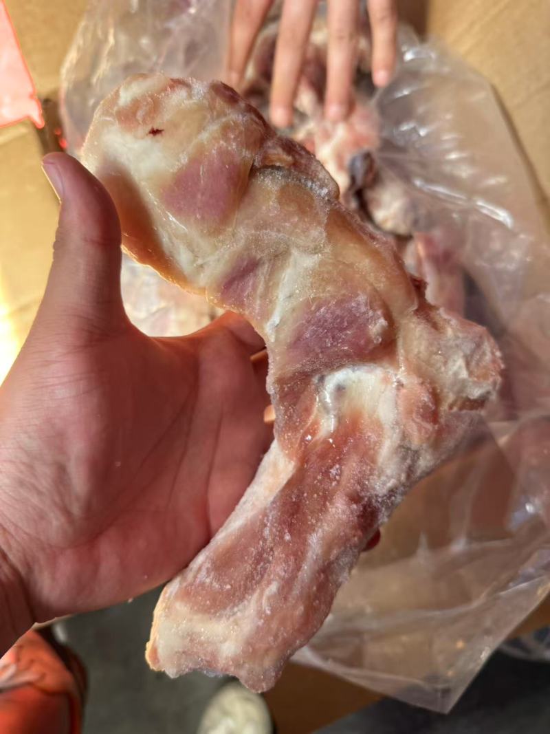 肥猪前腿骨带肉30%规格：10kg