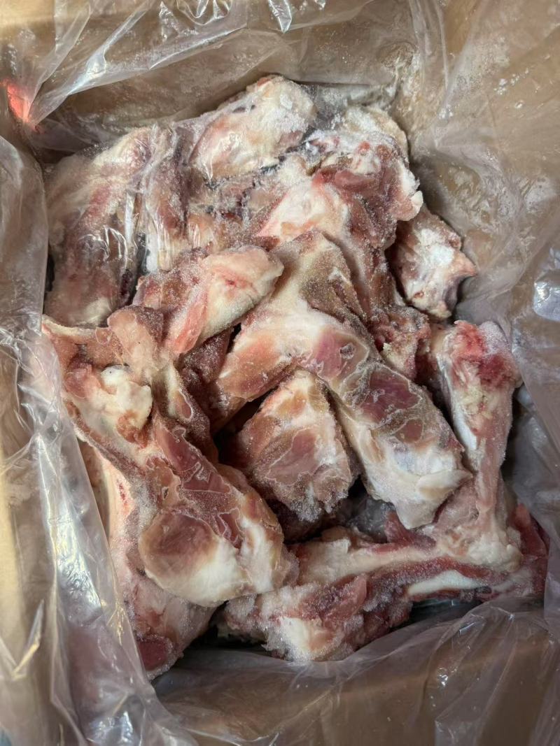 肥猪前腿骨带肉30%规格：10kg