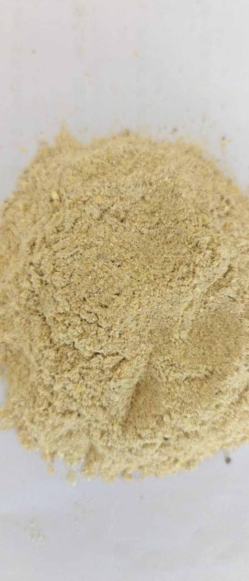 玉米次粉，降低养殖成本，代替部分玉米，适用于牛羊鸡鸭鹅