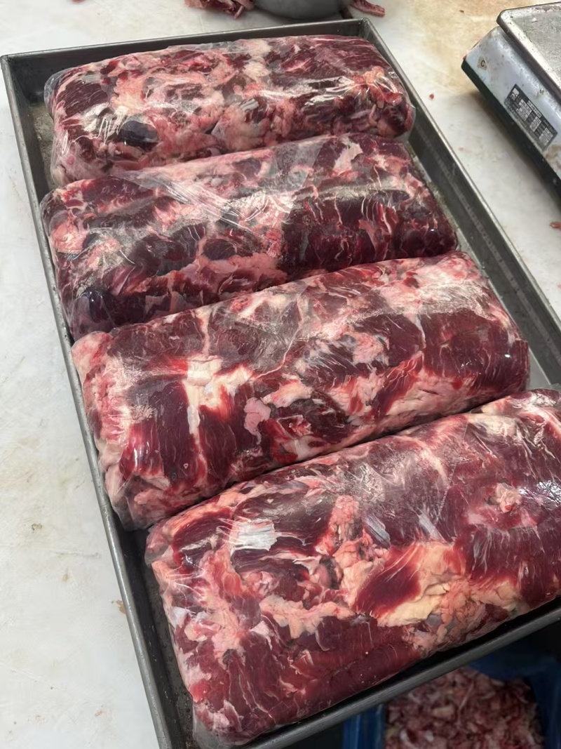 肋骨牛碎肉这款牛碎肉适合馅子牛肉肠调理肉片纯干