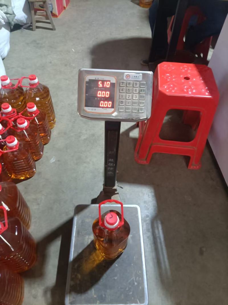 自己油坊自榨花生油