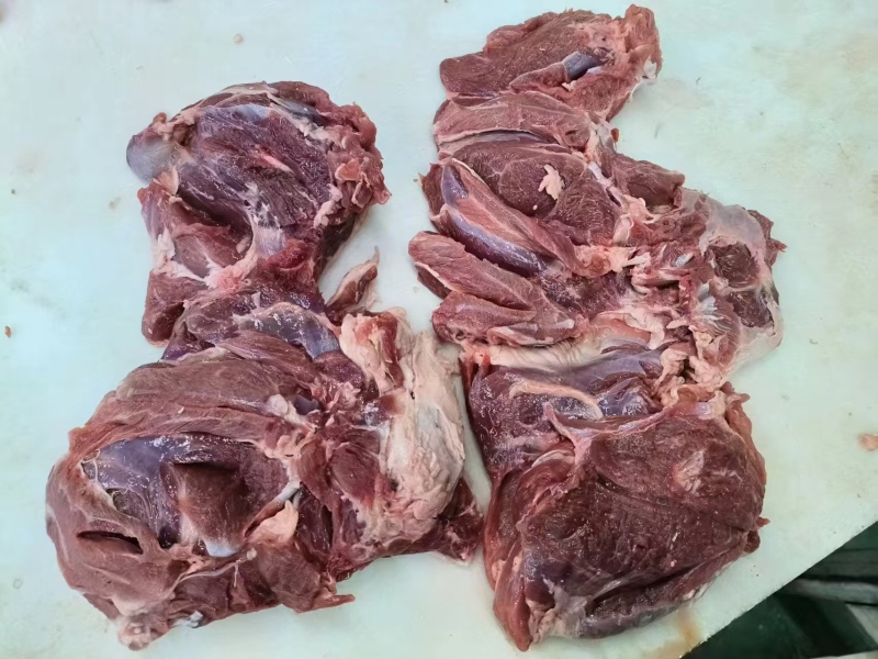 羔羊后腿肉，羊腿肉，不调理
