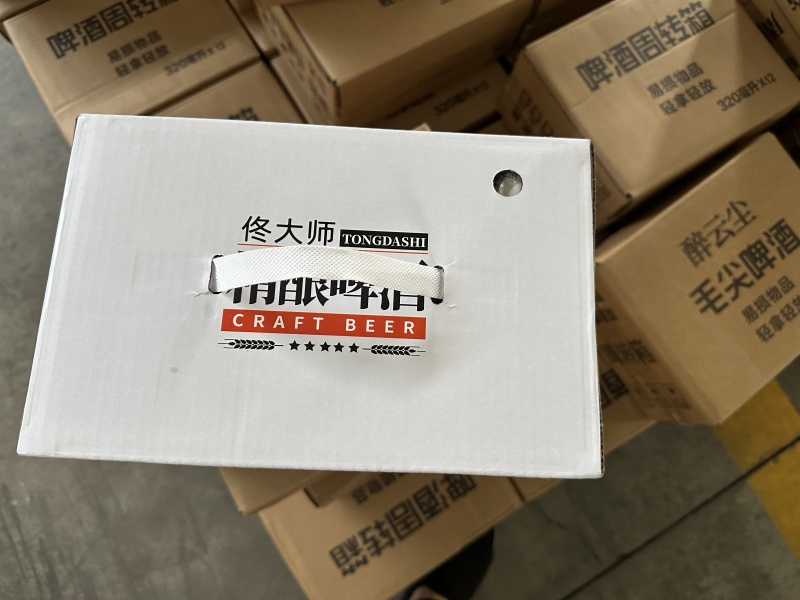佟大师精酿啤酒，500毫升*12罐，平台火爆产品。先到先