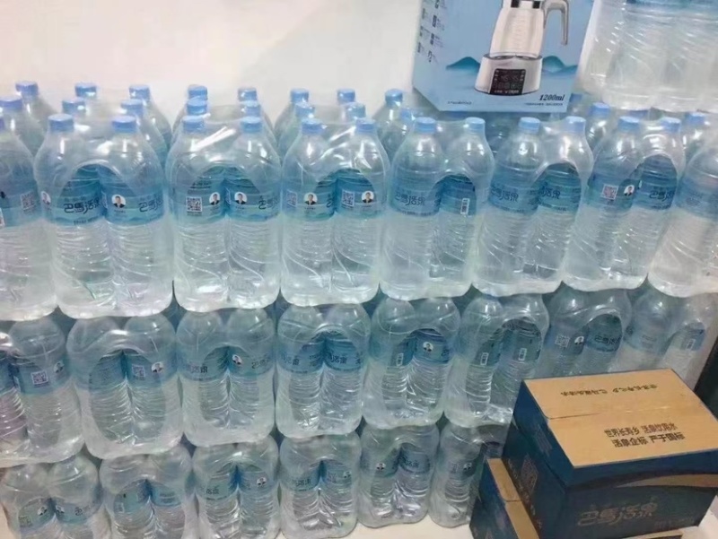 广西巴马活泉水