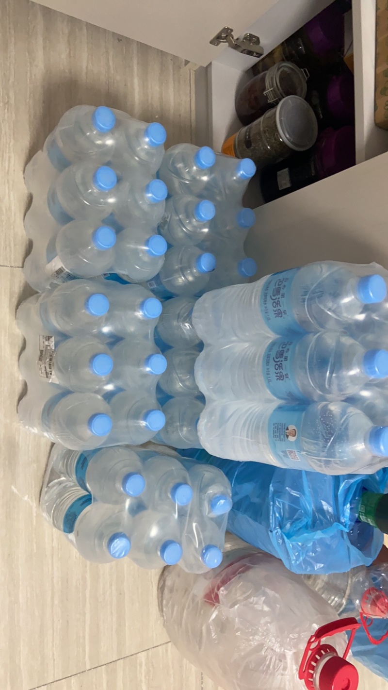 广西巴马活泉水
