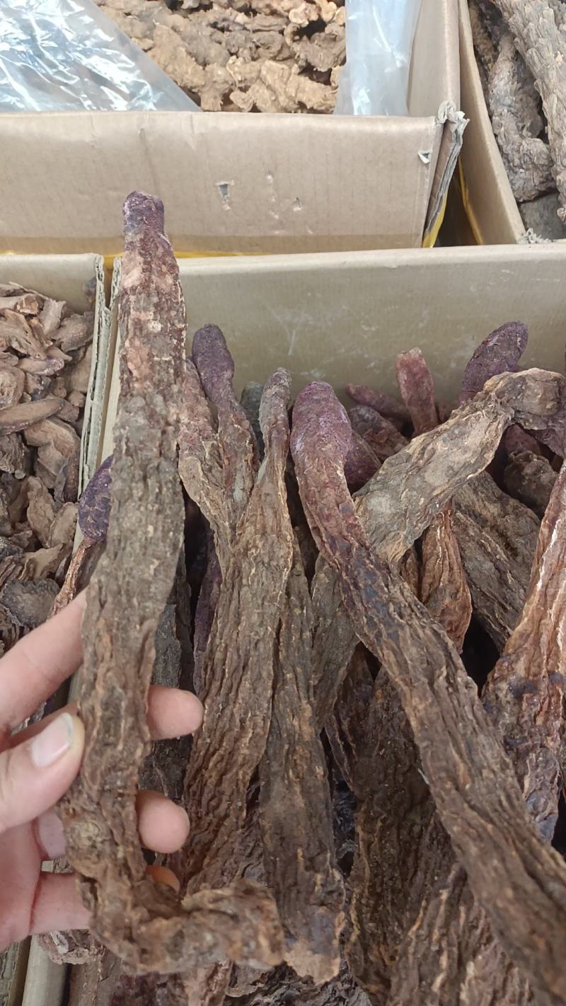 锁阳锁阳片，锁阳个各种规格锁阳新价格大货详谈