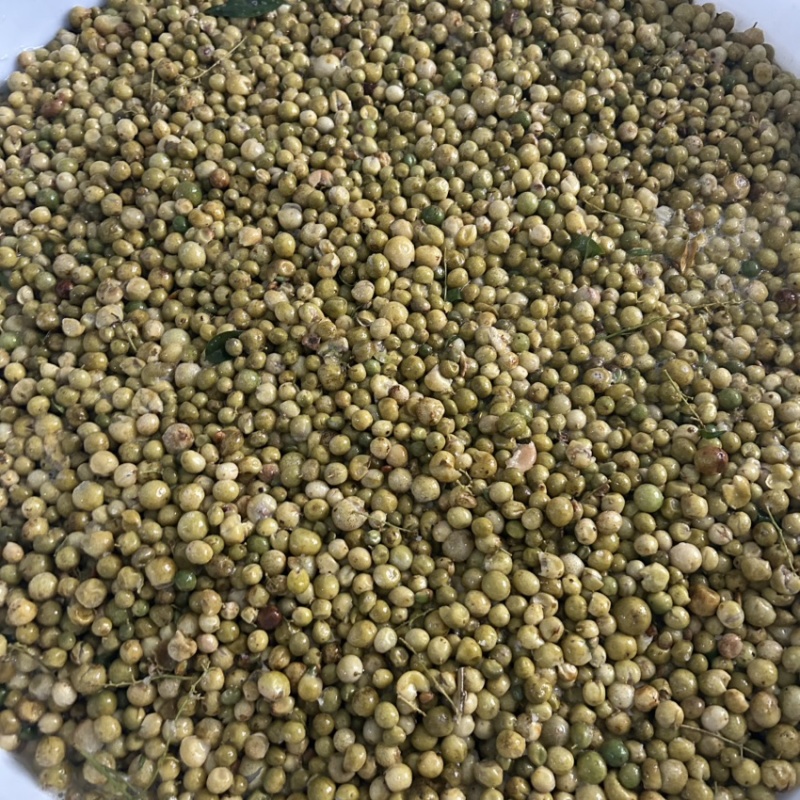 腌制的山黄皮