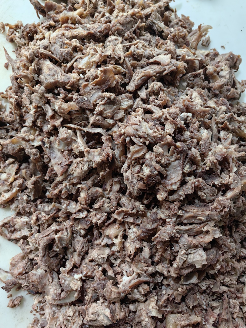 熟羊碎肉，肉多筋少，都是原装图片，厂家直销，欢迎咨询