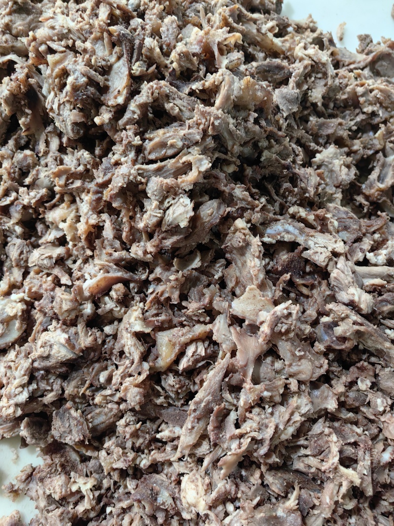 熟羊碎肉，肉多筋少，都是原装图片，厂家直销，欢迎咨询