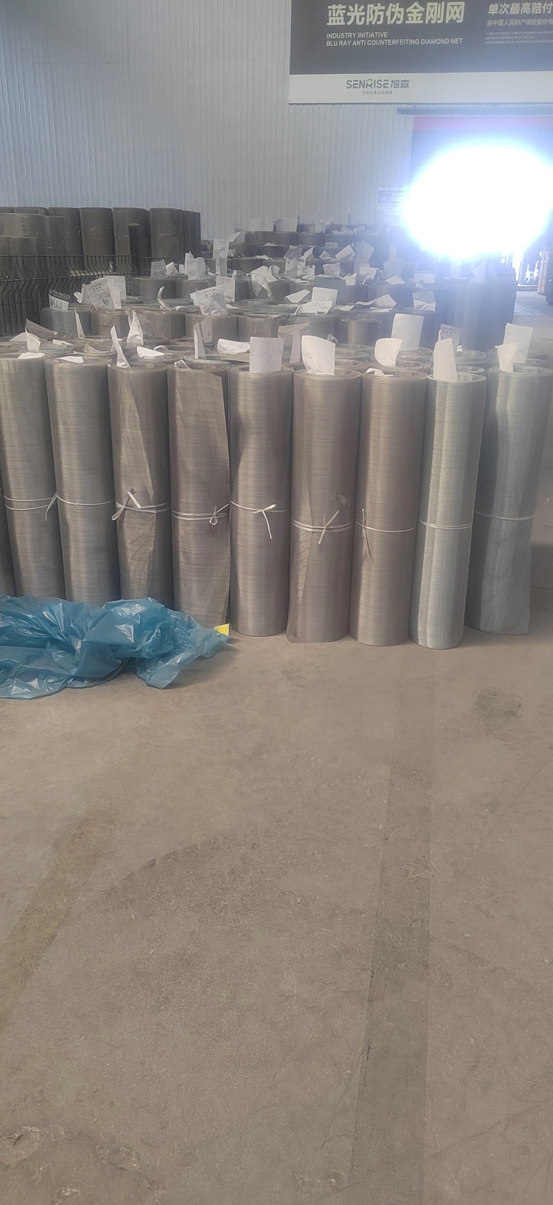 304材质0.23毫米粗22目不锈钢本色防蚊网厂家