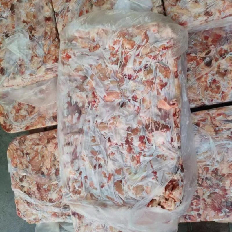 本厂支持按照客户需求加工牛棒骨筋，货源充足，手续齐全。