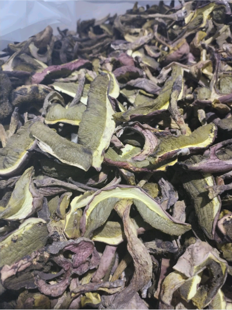 黄牛肝菌(高脚葱)，精选黄牛肝菌，源产地批发属于源头批发