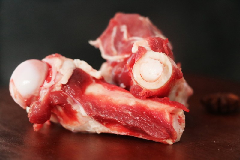 汤骨棒骨尾骨扇骨黑猪肉大骨头筒骨煲汤专用骨头