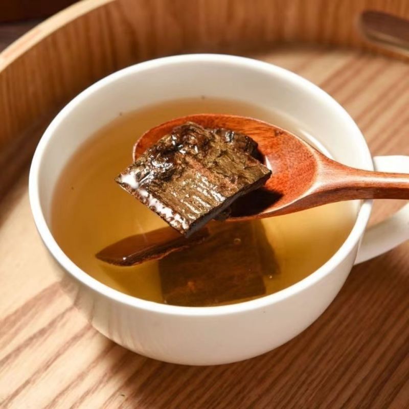 本地杜仲树皮干货，纯野生的，是我自己去山上砍的，货真价实