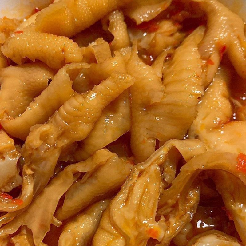 柠檬无骨鸡爪，蒜蓉鸡爪，量大从优，欢迎您的光临！