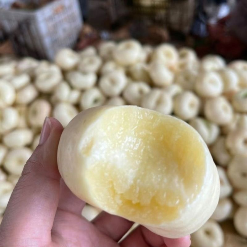 山东蒙阴奶油蟠桃白蟠桃，产地直发，品质保证，量大从优