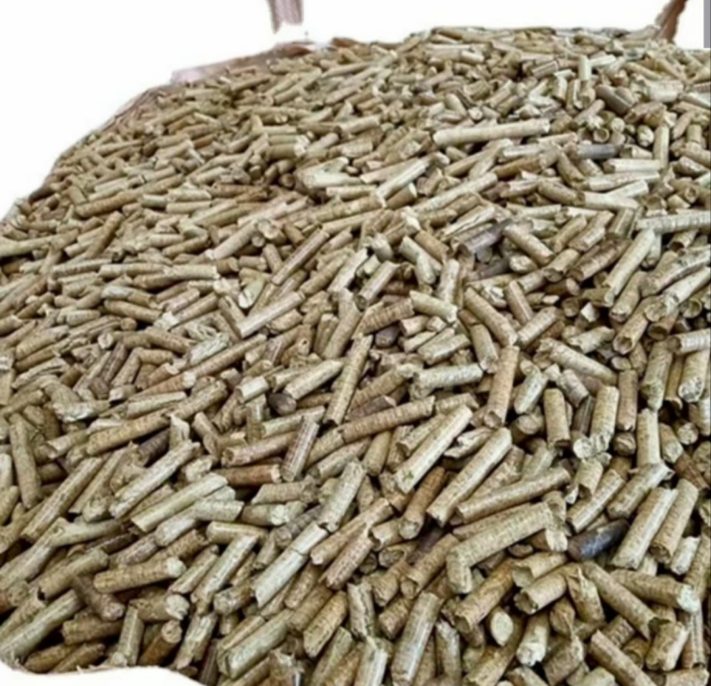 生物颗粒生物质竹子颗粒燃料竹粉颗粒燃料量大从优提前订