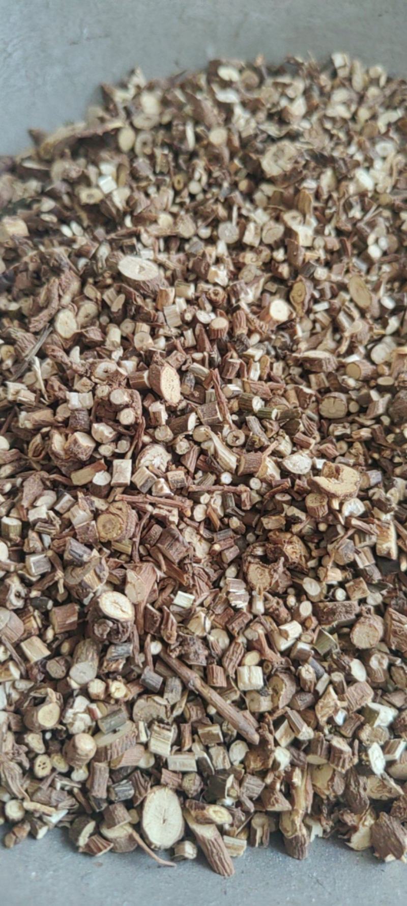 《柴胡》山西柴胡买好药尽在聚源中药