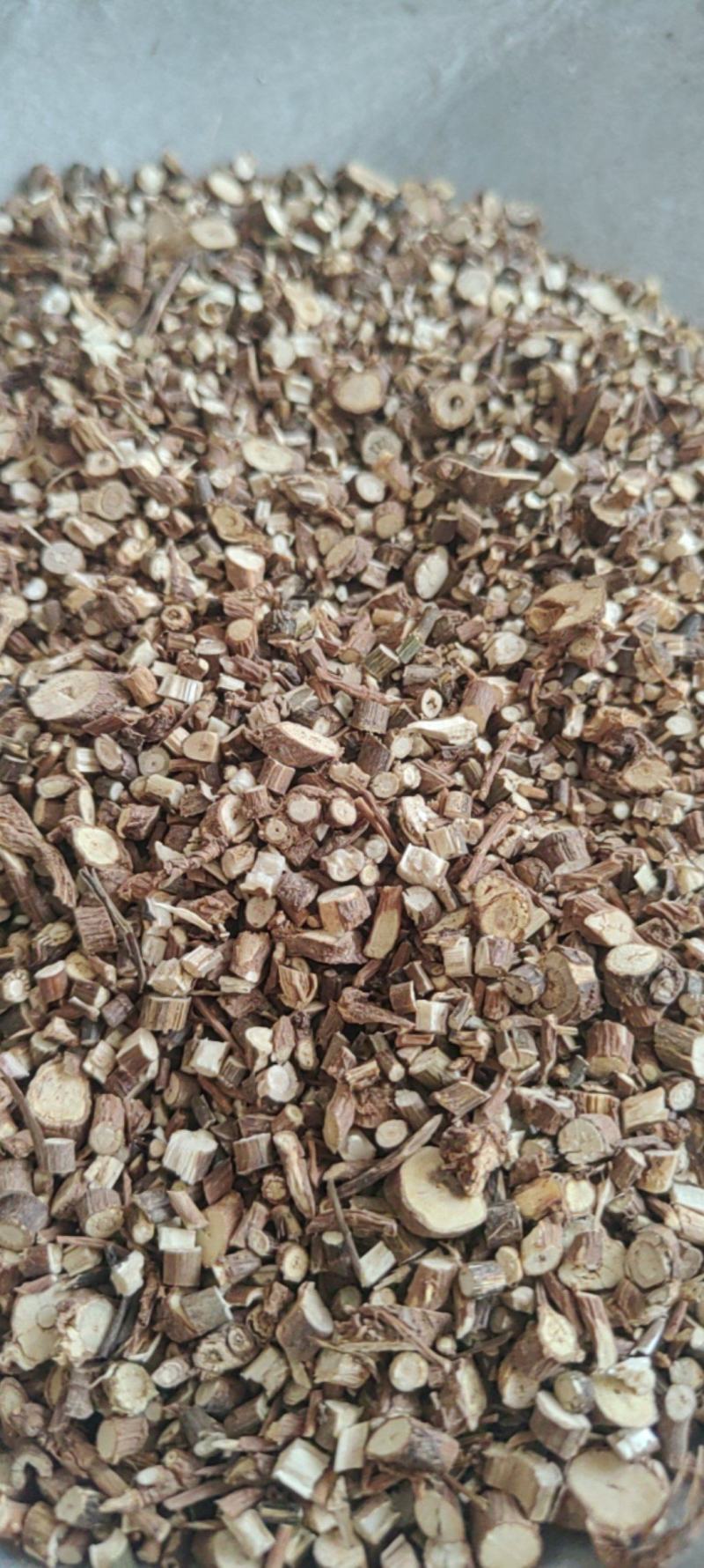 《柴胡》山西柴胡买好药尽在聚源中药