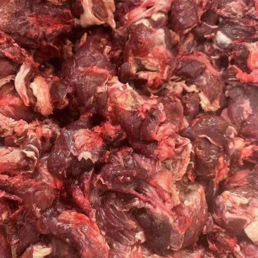 纯干大块牛碎肉不调理，抄码一件50左右国产大块牛碎肉