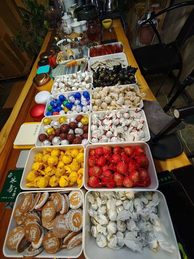 都是龙珠等老茶系列，品质好，品质好，价格便宜