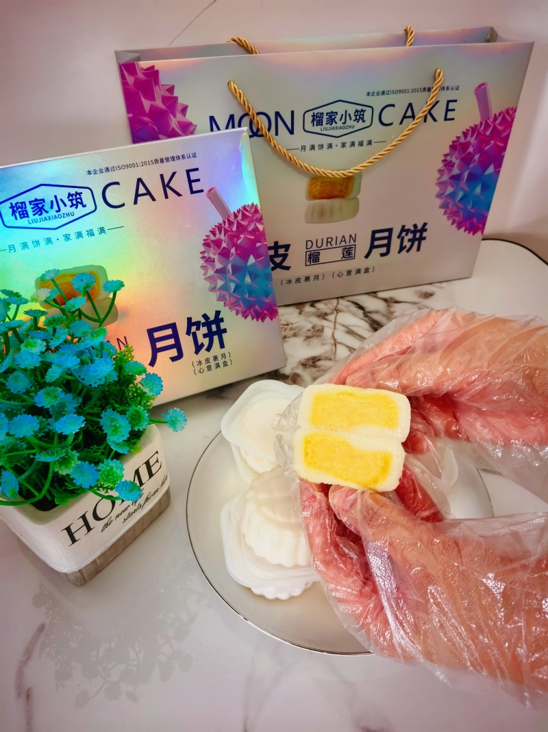 它来了，它来了‼猫山王「榴莲冰皮月饼」回归了一年只卖