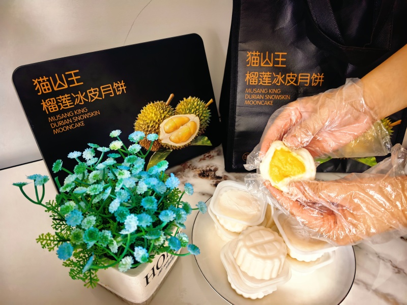它来了，它来了‼猫山王「榴莲冰皮月饼」回归了一年只卖