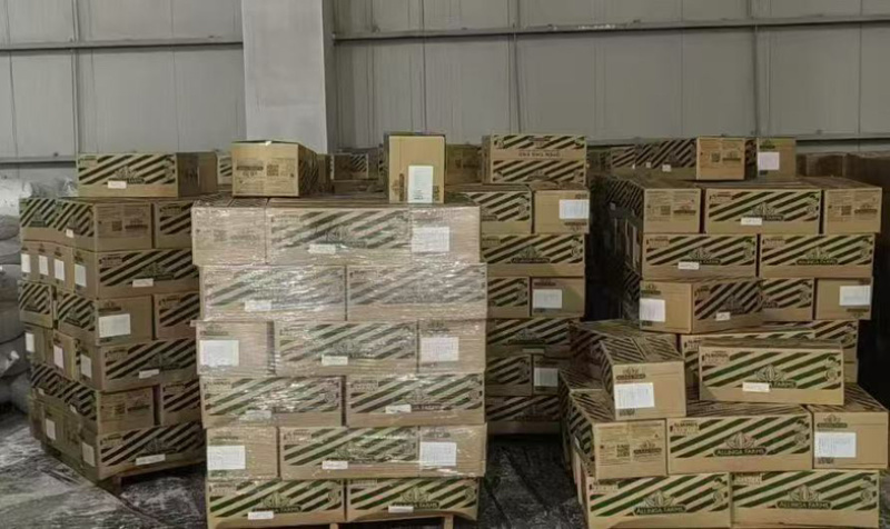 厂家直销源头工厂当季新货破头巴旦木仁23-25