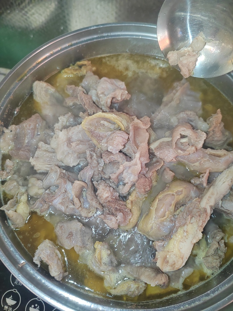 纯干牛肉筋筋头巴脑清真生鲜牛肉