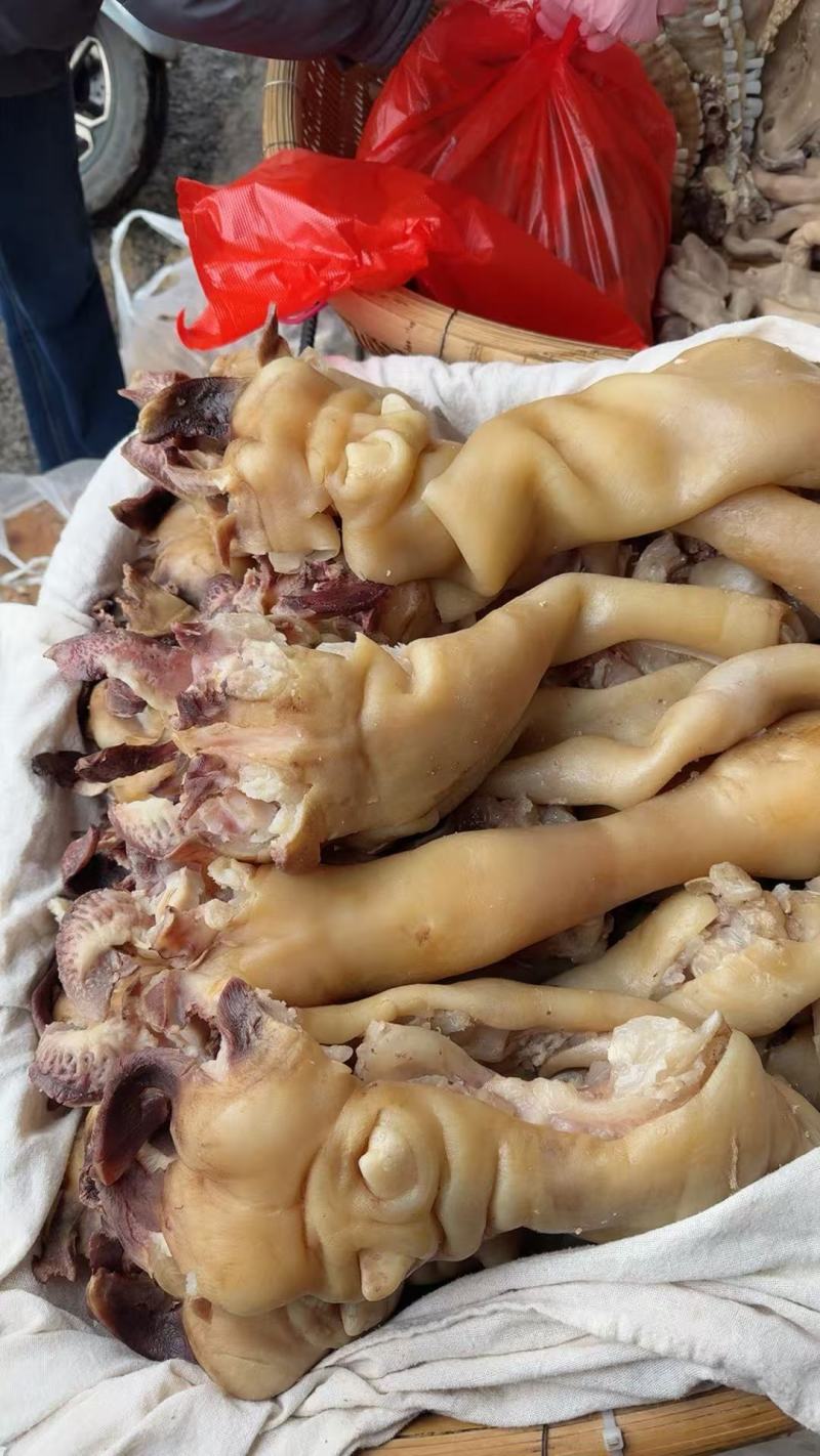 牛副产品，一应俱全。加工好的