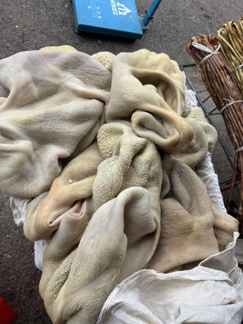 牛副产品，一应俱全。加工好的