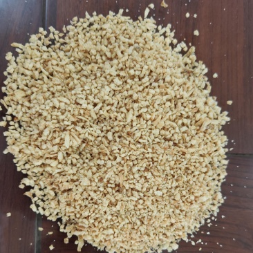 金乡大蒜酥大量有货基地直供量大品质优可视频看货