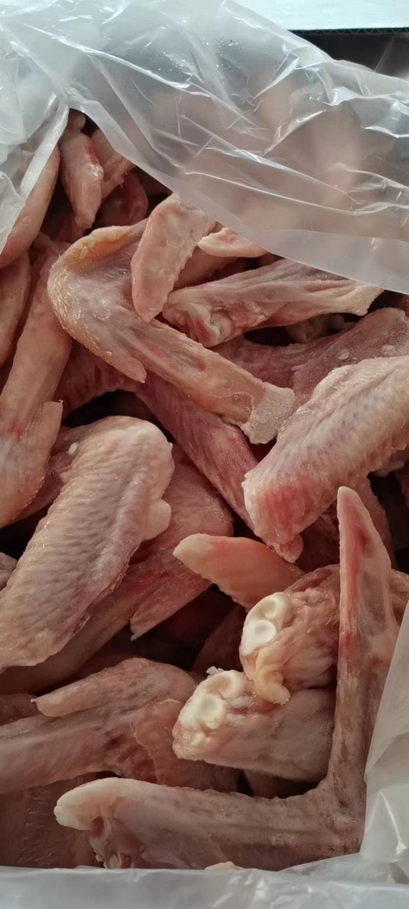 鸭头鸭脖鸭翅鸭锁骨鸭胗鸭翅根鸭舌鸭肝