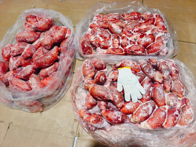 国产牛蛋，精修去根，一级新鲜度，现货实拍，屠宰场一手货源